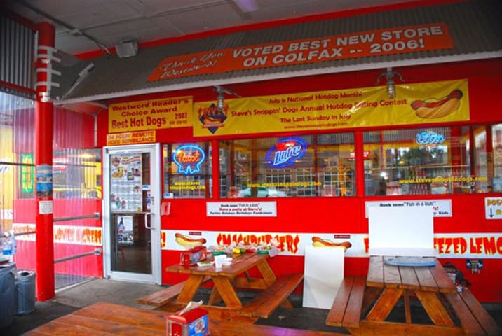 steve's snappin' dogs in denver photo