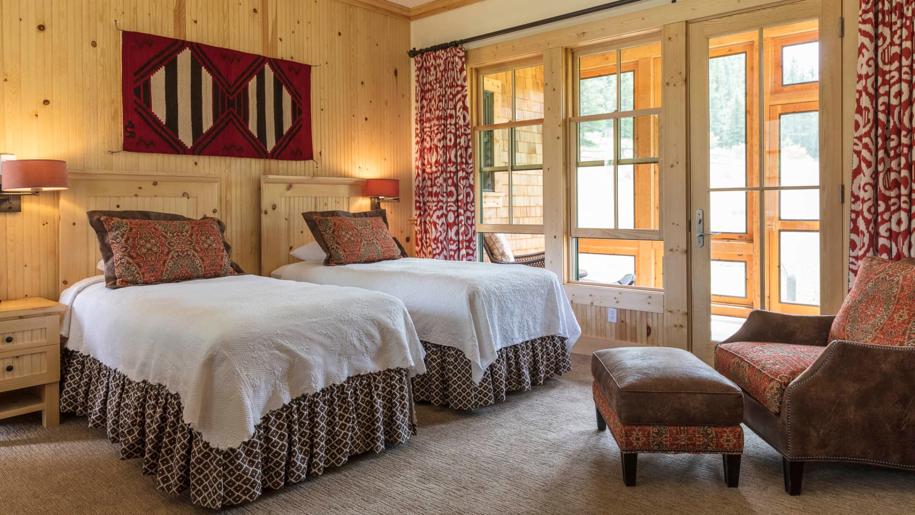 room at the 4ur photo 9