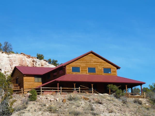 exterior cabin photo