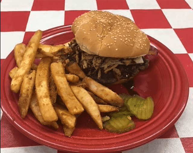 munchies pizza & deli in fruita photo