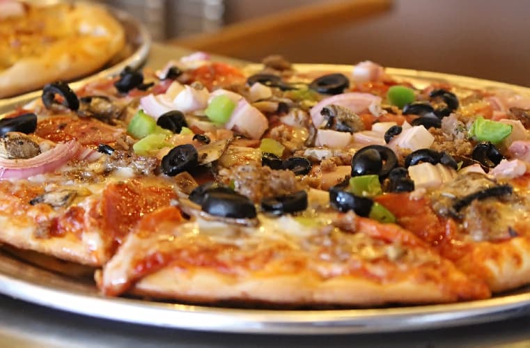 tony's mountain pizza in westcliffe photo