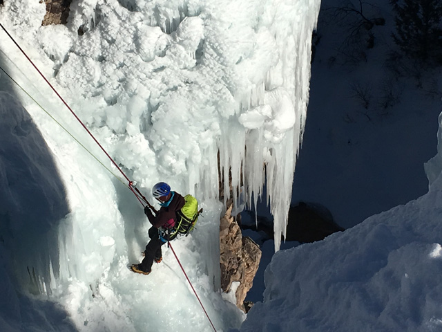 Ice climbing in Ouray with IRIS Alpine (formerly Chicks Climbing & Skiing)