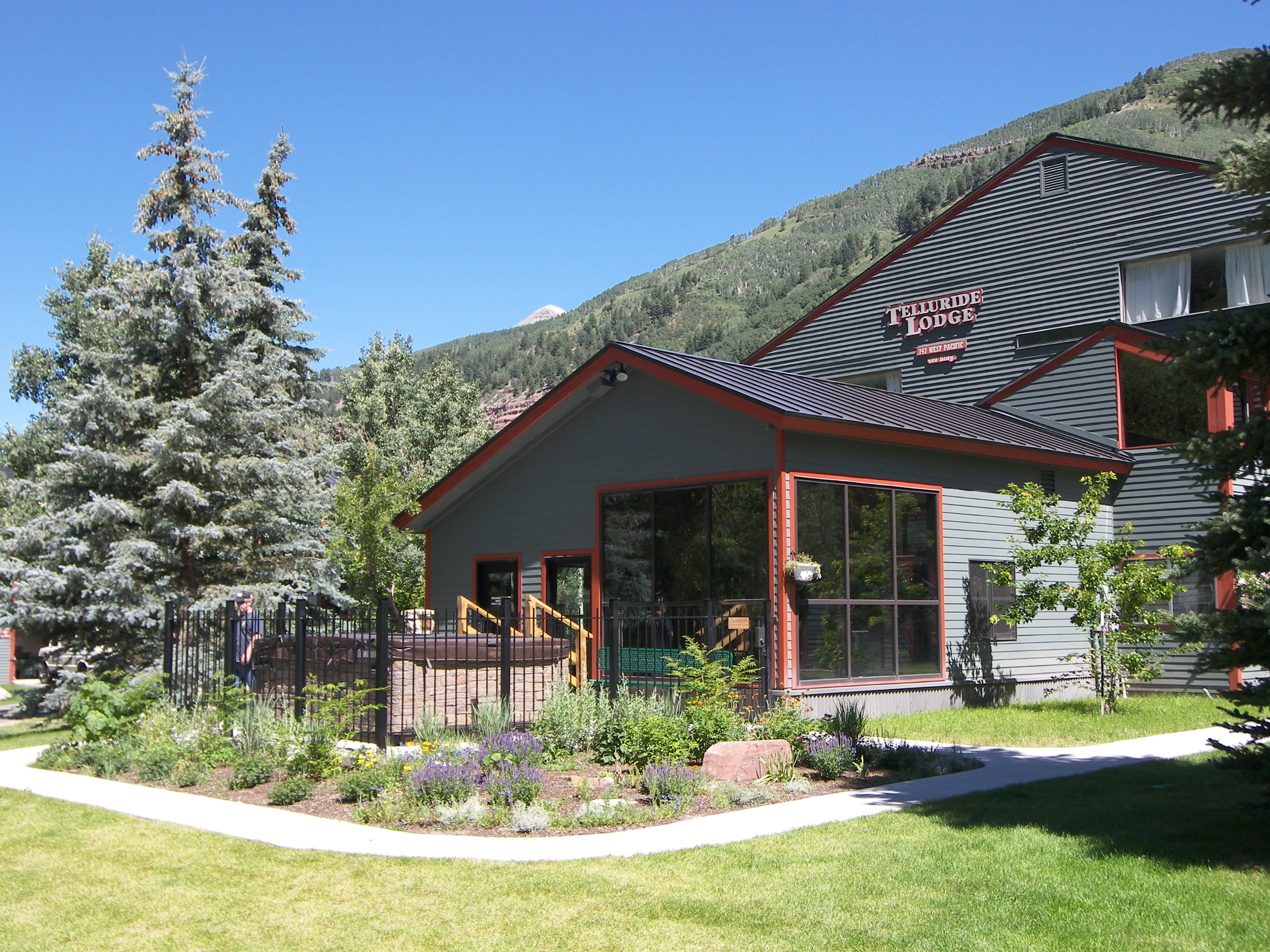 telluride lodge exterior photo