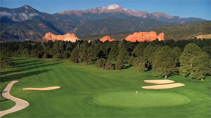 27-hole kissing camels golf course photo