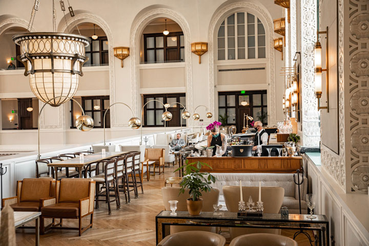 cooper lounge at union station photo