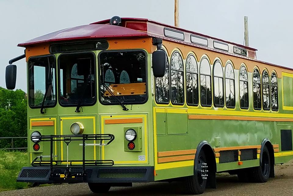 enjoy a free trolley ride through downtown photo 3