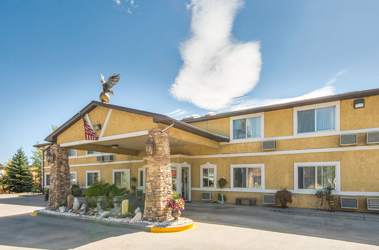 browns canyon inn in salida photo