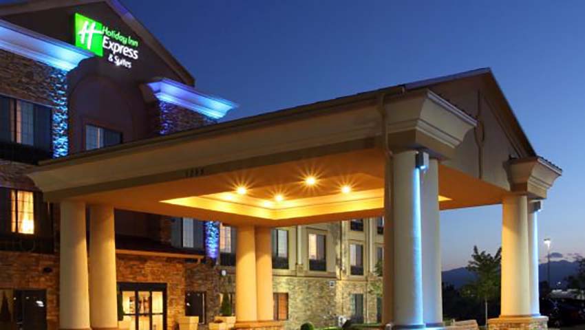 holiday inn express in longmont photo