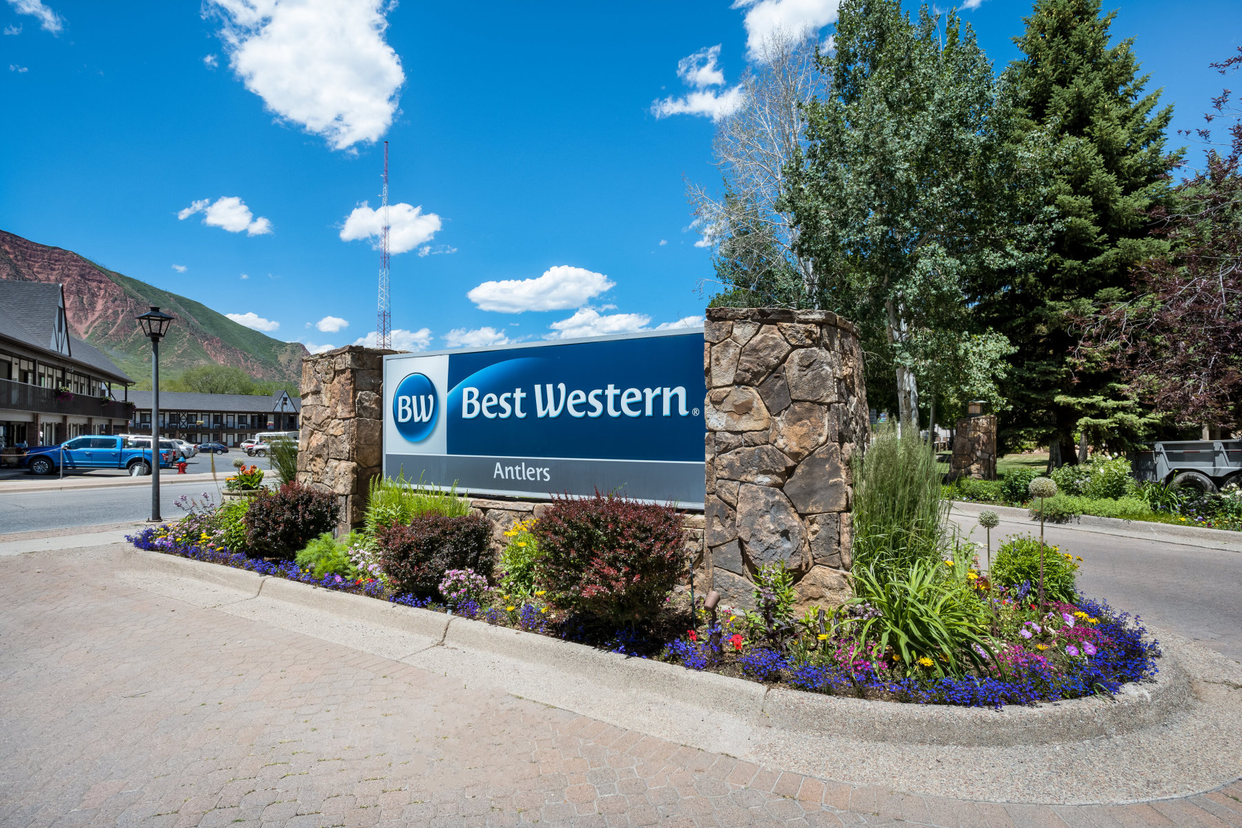 best western antlers  photo