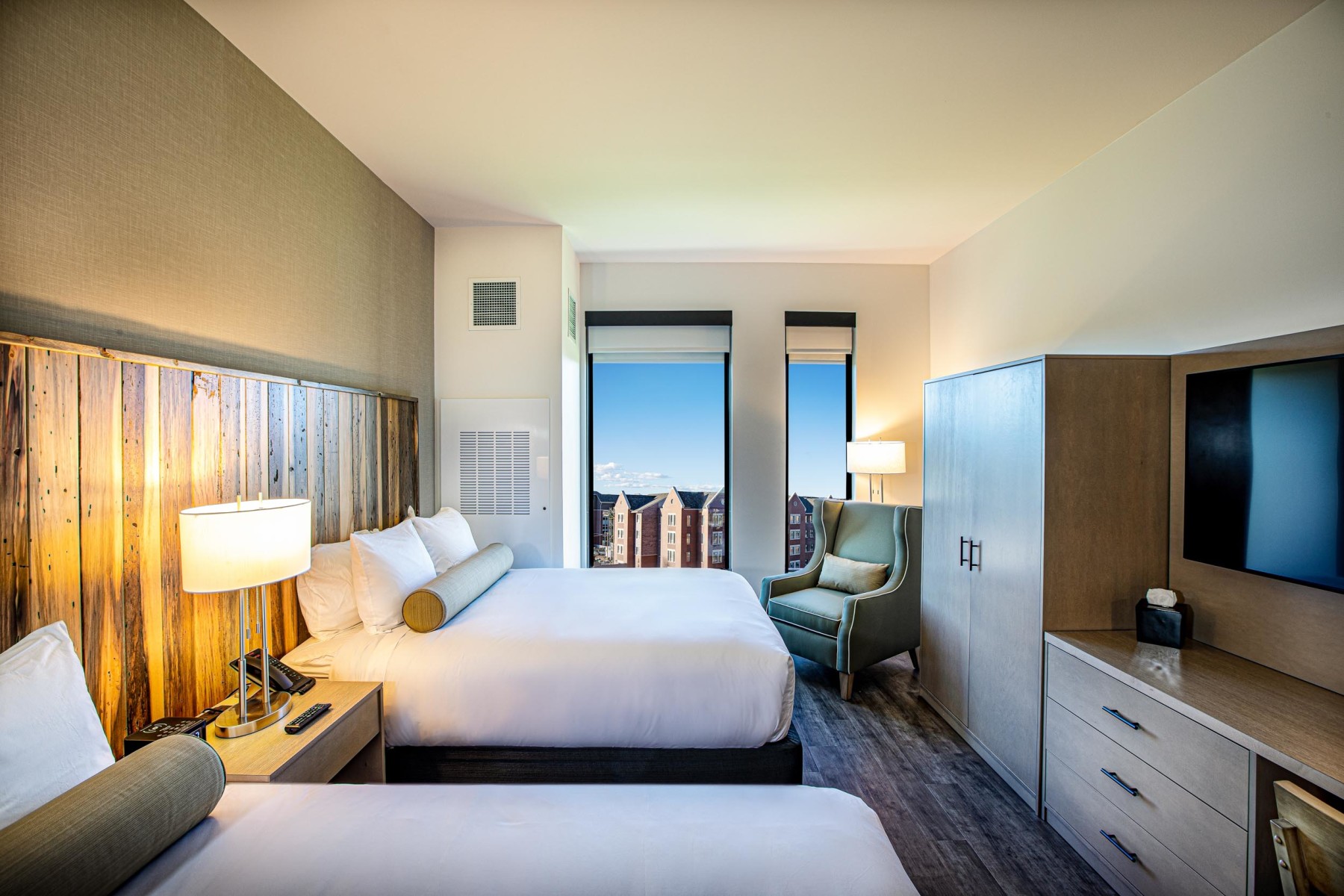 hotel maverick photo 9