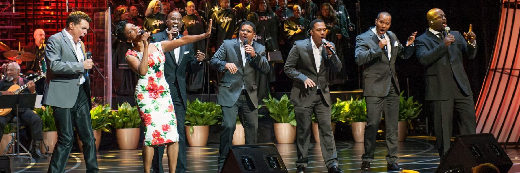 image of clint holmes, take 6, nnenna freelon and tom scott performing photo 11