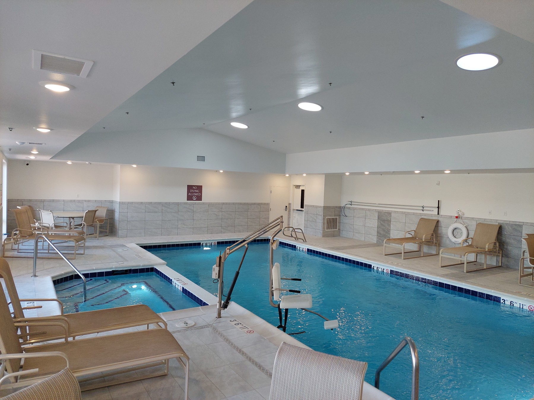 indoor pool and hot tub photo 3