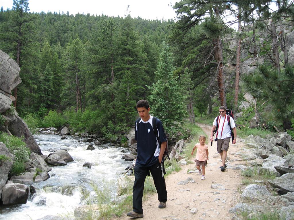 hiking at eldorado canyon state park photo 13