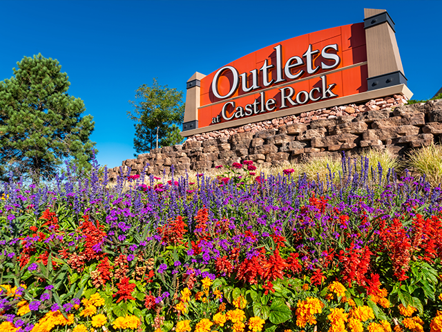 outlets at castle rock photo