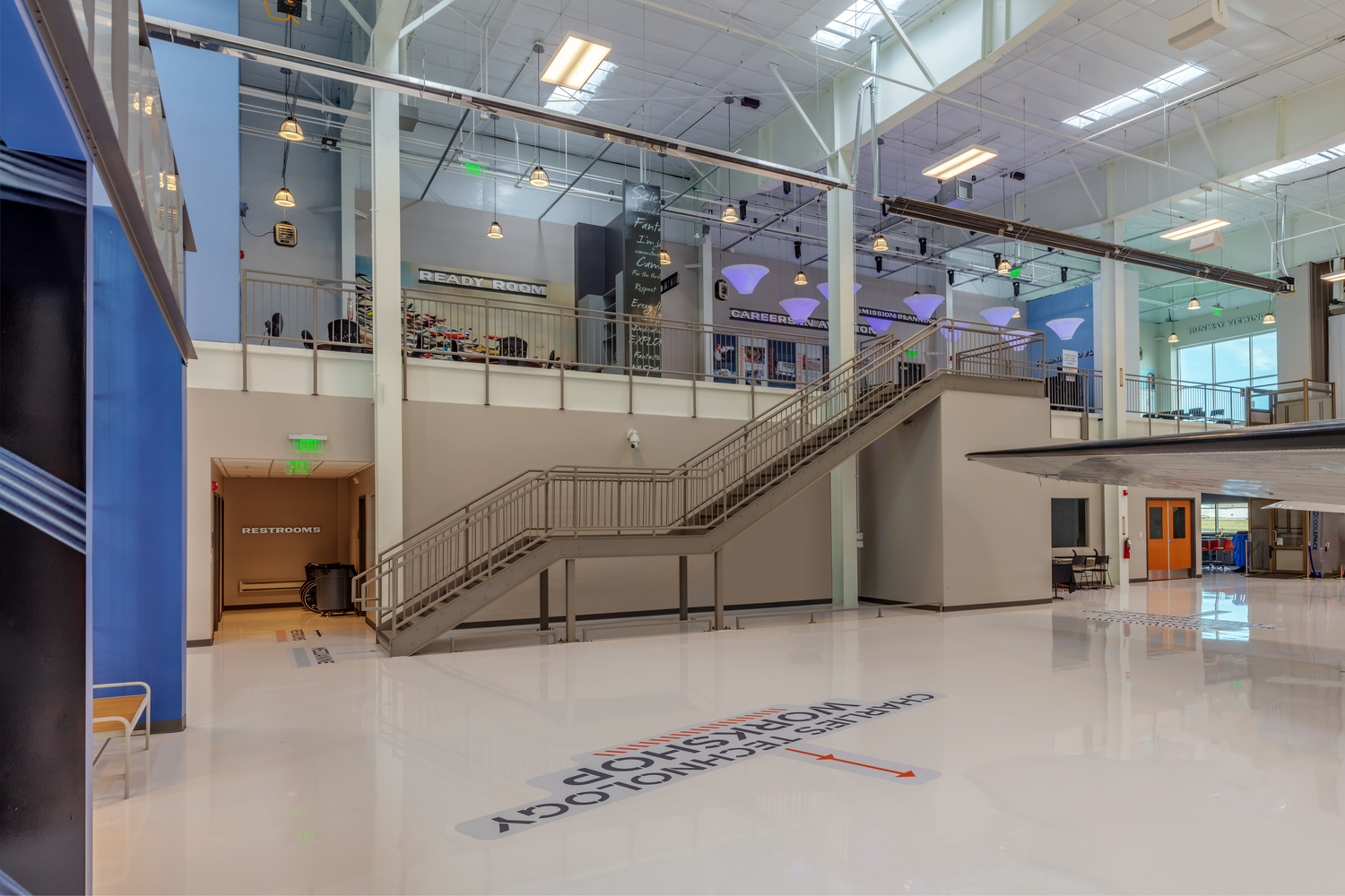 second floor: the sequence of flight photo 2