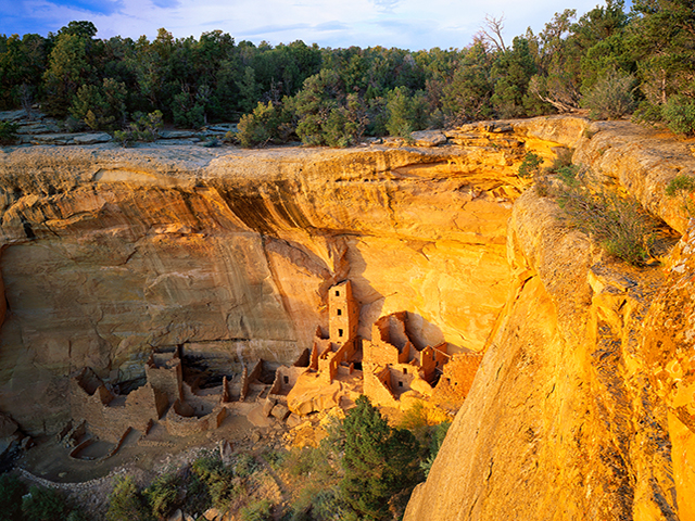 cliff dwelling in mesa verde national park photo