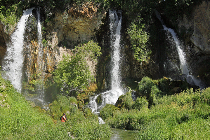 rifle falls state park-waterfall photo
