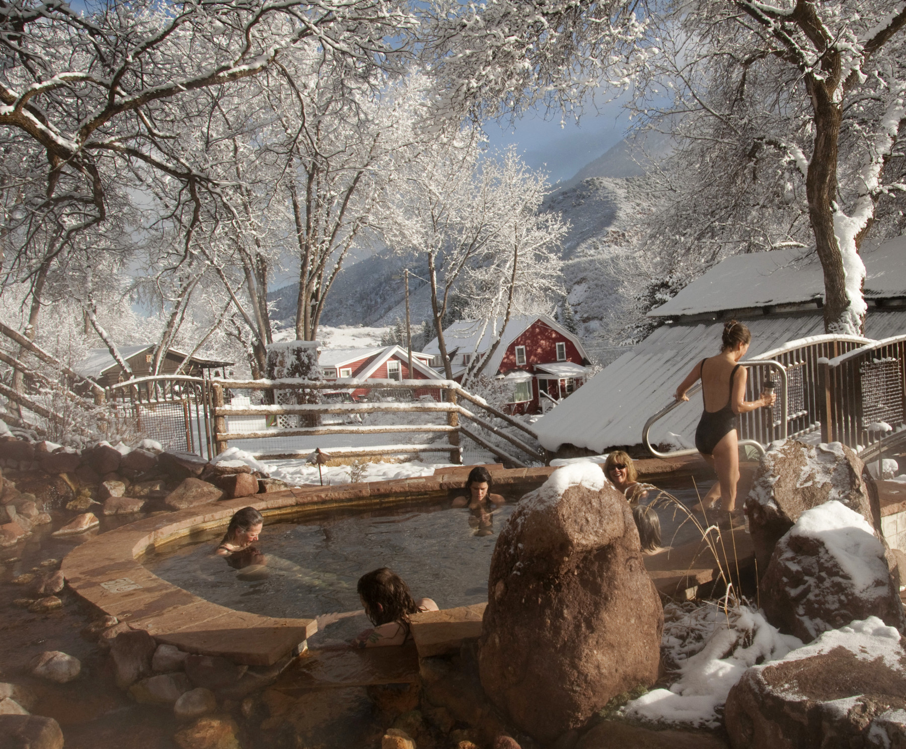 avalanche ranch cabins & hot springs photo 4