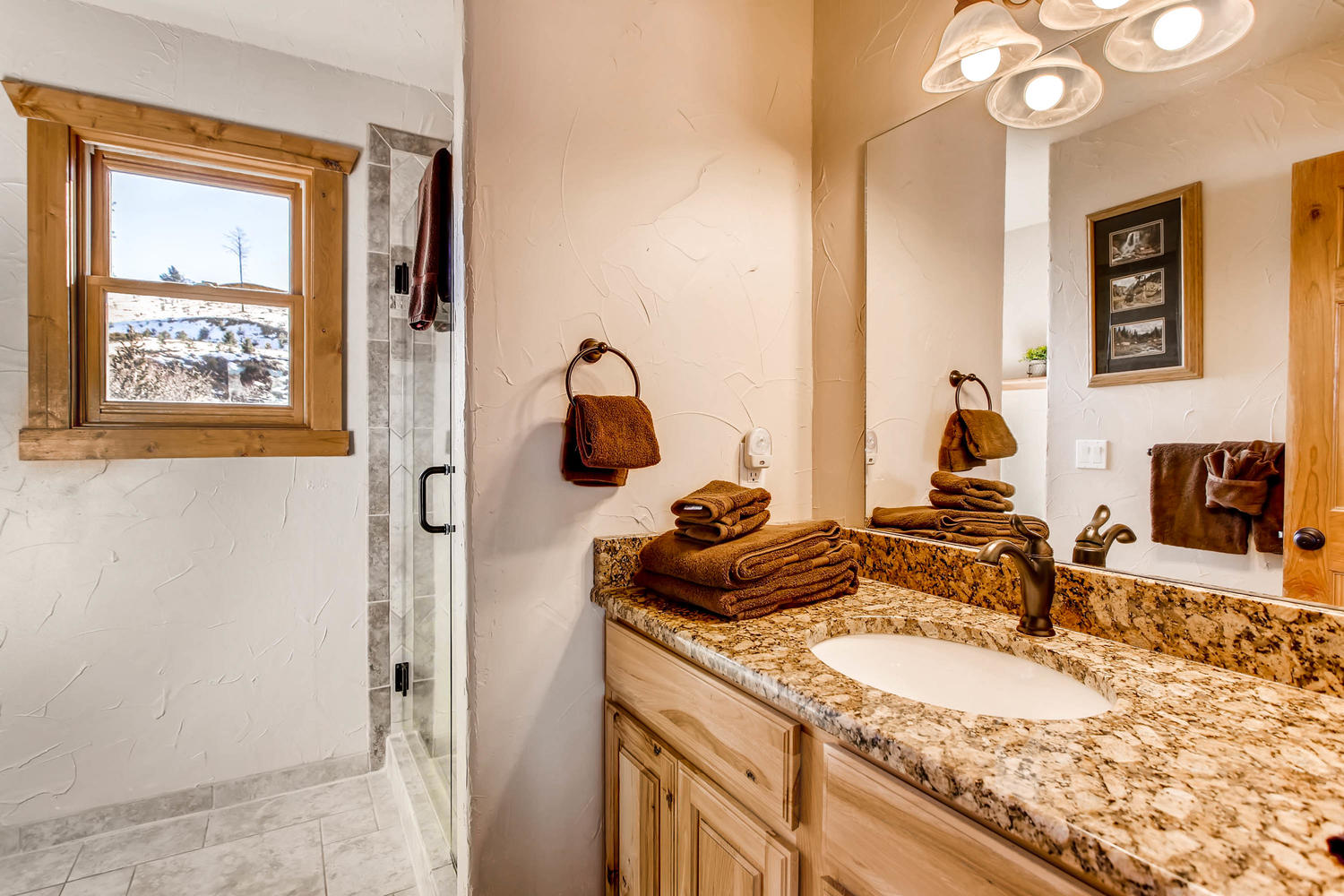 elk ridge bathroom photo 7